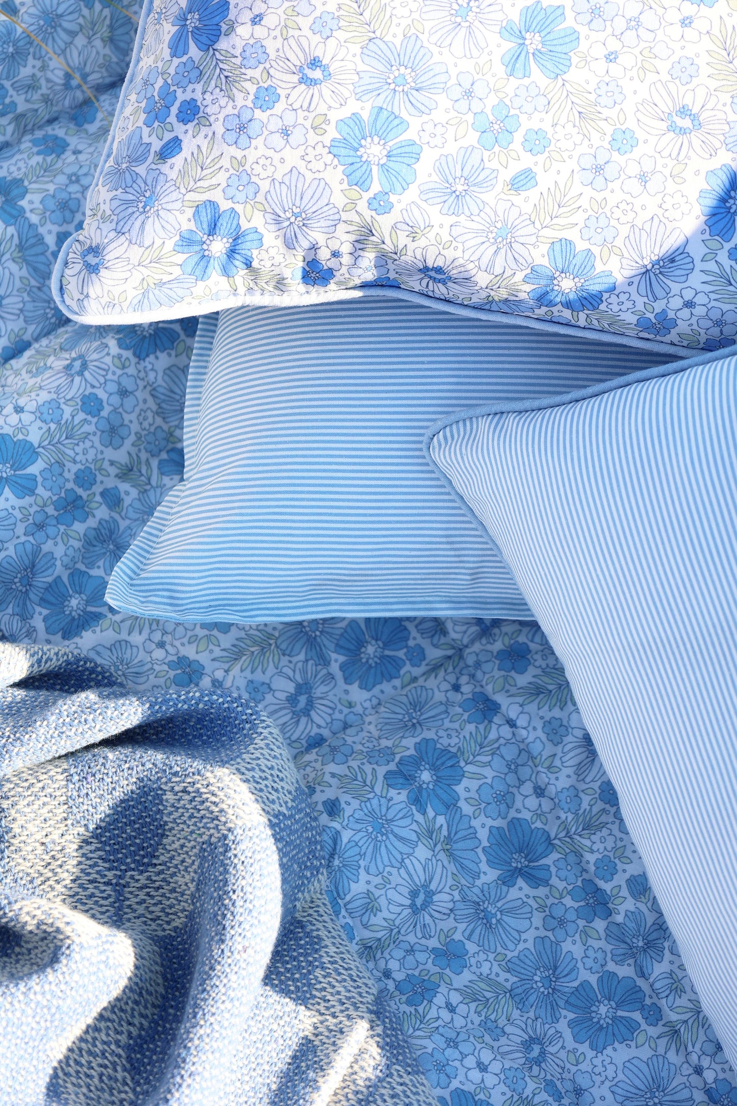 Chic Antique Pudebetræk m. mælkedrengestriber – Skyblue & Hvid 50x50