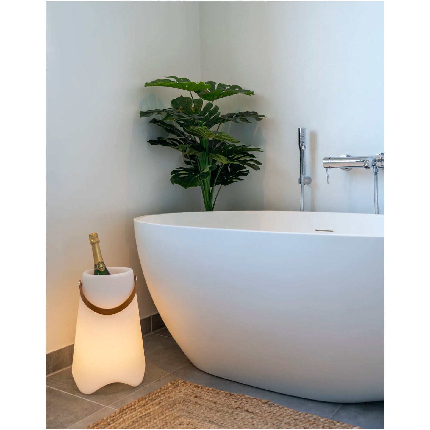 House Nordic - Bristol LED Vinkøler