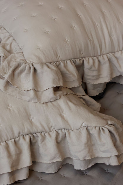 Chic Antique - Aix Soft Pudebetræk m. flæsekant 50 × 50 cm