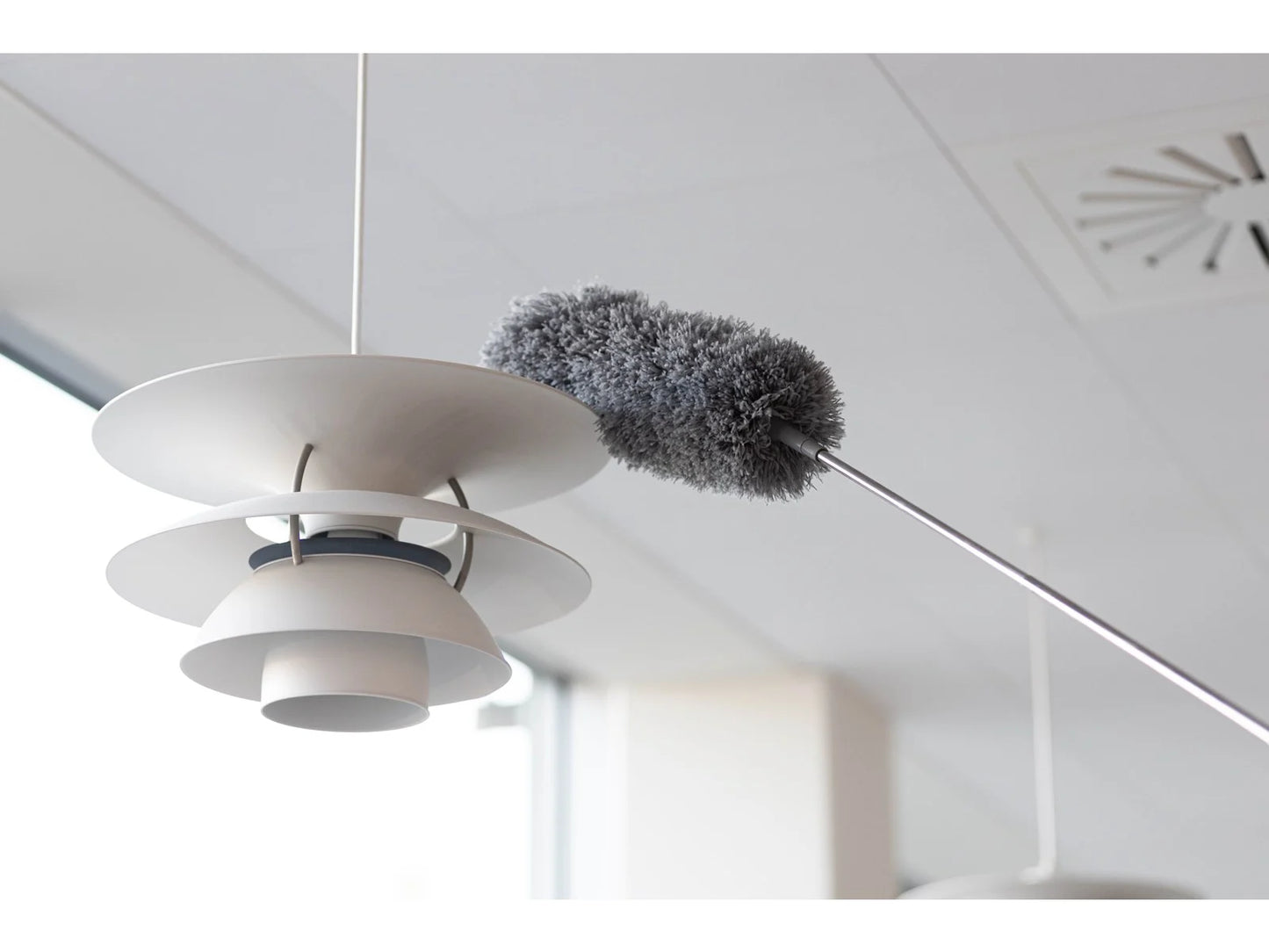 AFSTØVER MED TELESKOPSKAFT OP TIL 250 CM