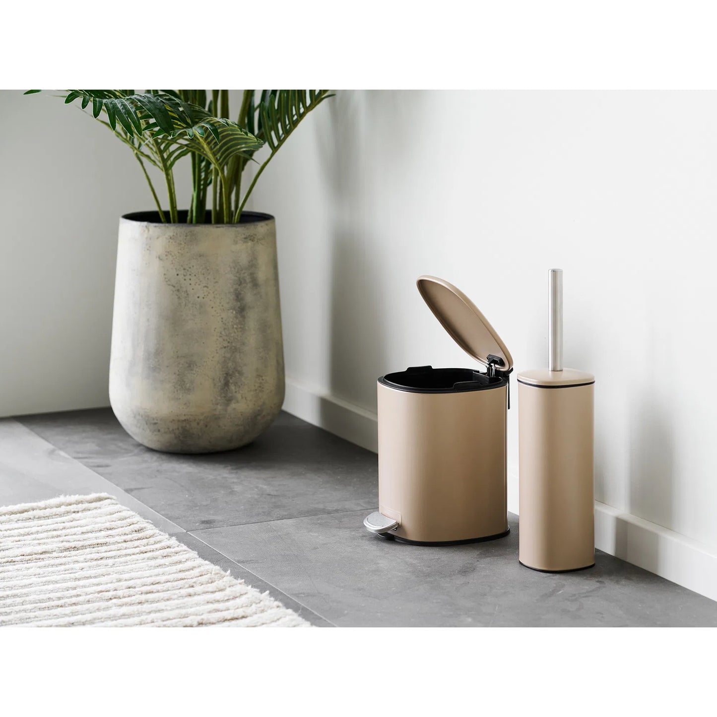 House Nordic -  Lodi Pedalspand