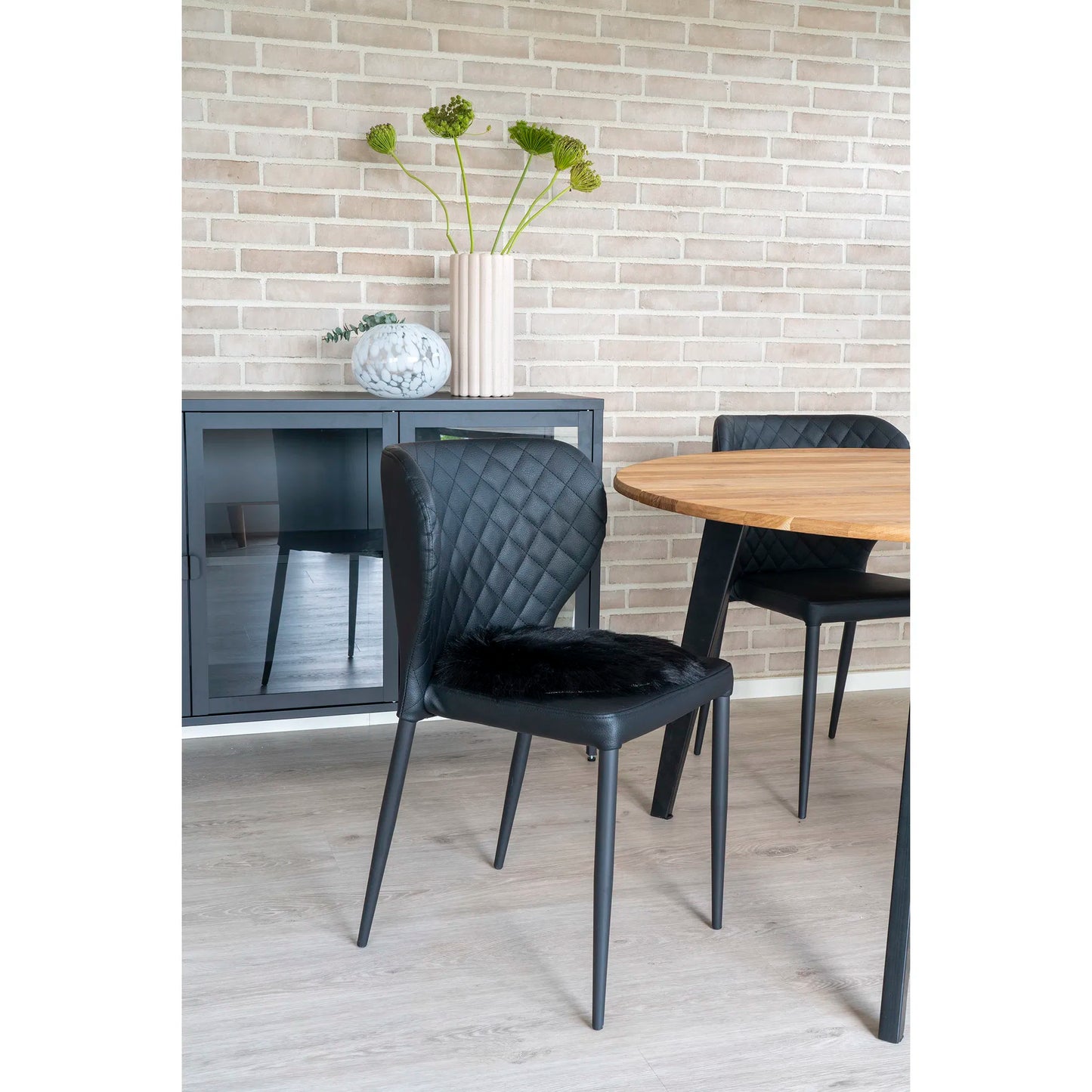 House Nordic- Lammeskindshynde Imiteret