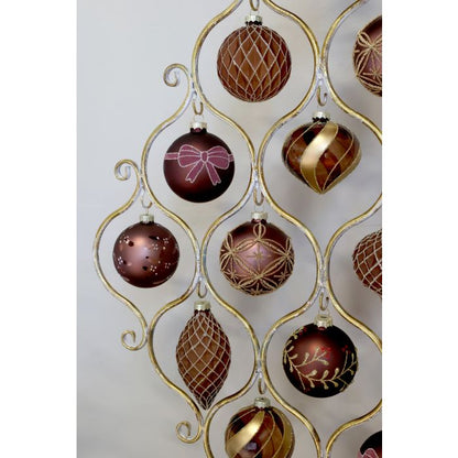 Chic Antique Stativ med Stjerne – H106 cm – Antique Messing - Elegant dekorationsstativ fra Chic Antique i antique messing med smuk stjerne på toppen – perfekt til at skabe en stemningsfuld juledekoration i hjemmet.
