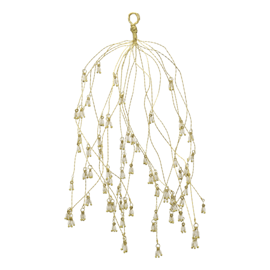 Chic Antique Mistelten med Perler og 20 Grene – Creme 29 cm  Håndlavet mistelten med dekorative perler og 20 grene – elegant julepynt i creme og messing