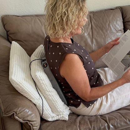 MassagePro 2-i-1 Massagepude til Ryg og Fødder med Varme - Behagelig 2-i-1 massage med vibrationsmassage og varme til både ryg og trætte fødder
