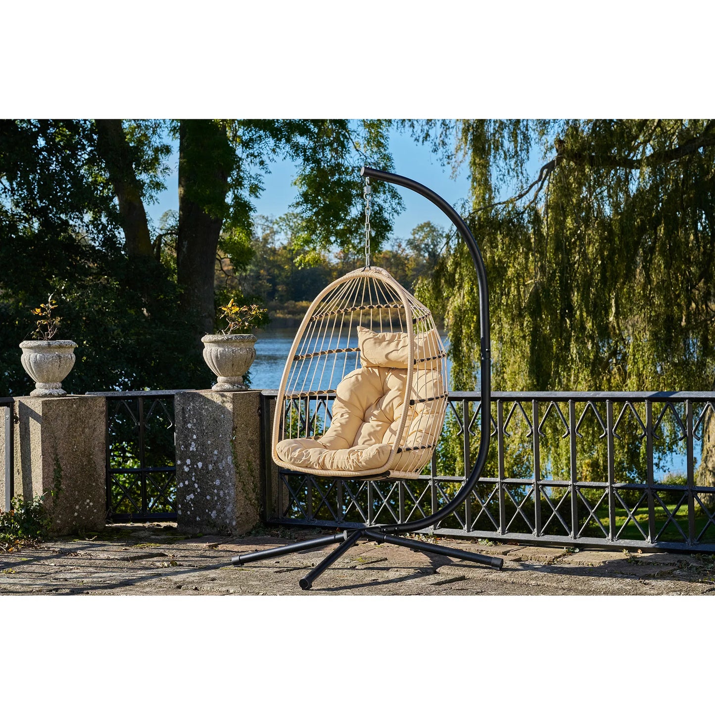 House Nordic - Patras Hængestol