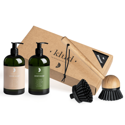 1 PAKKE KLUD, HÅNDSÆBE, OPVASKEMIDDEL & OPVASKEBØRSTE