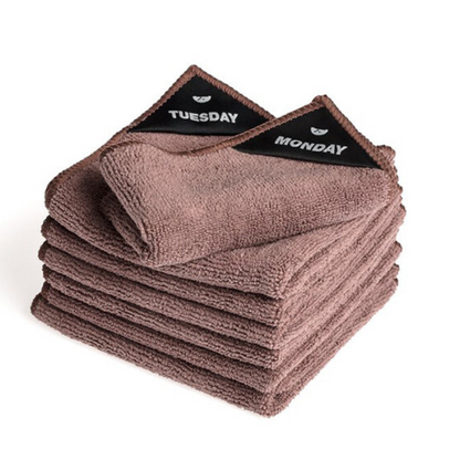 KLUD –  STØVET ROSA - UGEDAGE