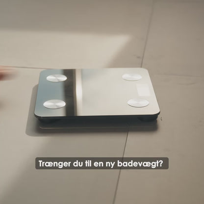 BADEVÆGT MED APP STYRING