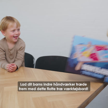 Værktøjsbord i træ med 15 tilbehørsdele