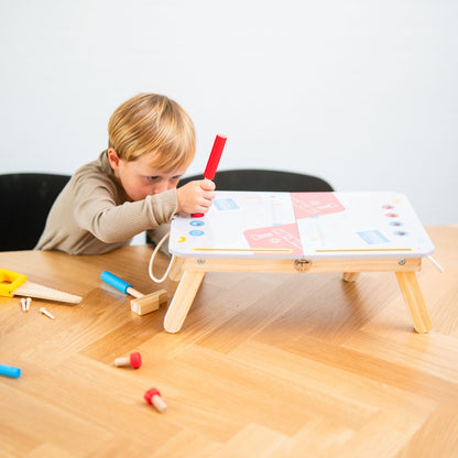 Værktøjsbord i træ med 15 tilbehørsdele