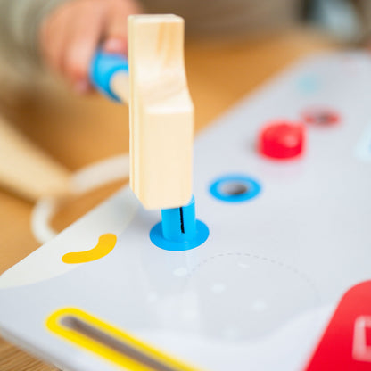 Værktøjsbord i træ med 15 tilbehørsdele