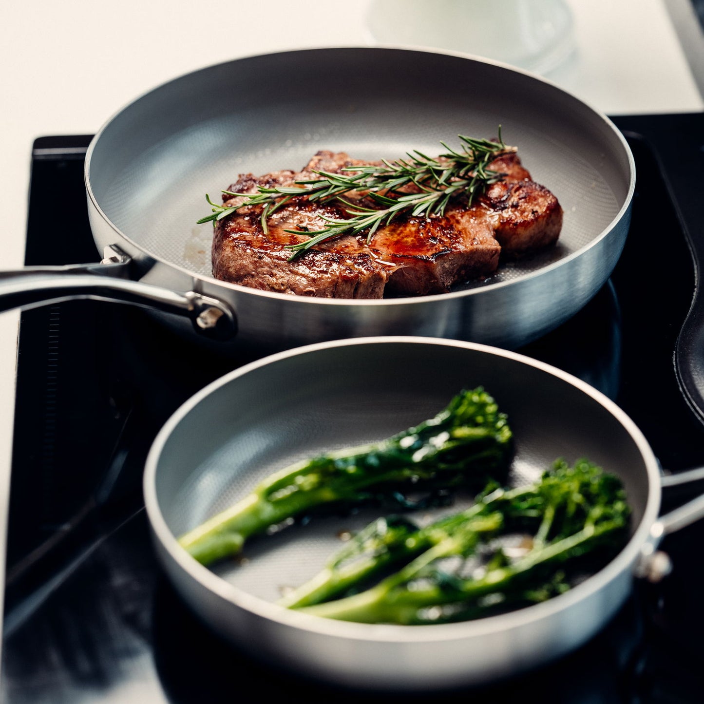 Titanium - Stegepande sæt Ø20+26cm