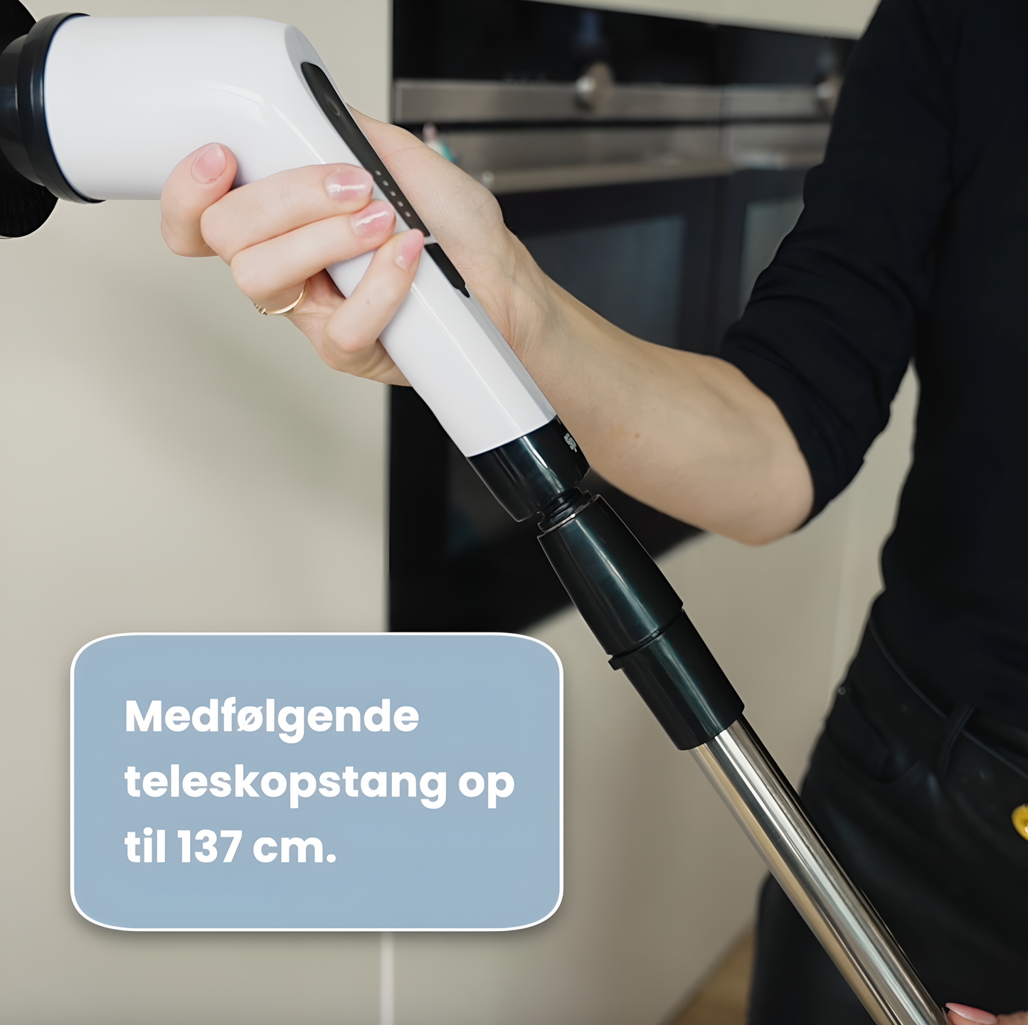 Sjö - Elektrisk rengøringsbørste med forlængerstang